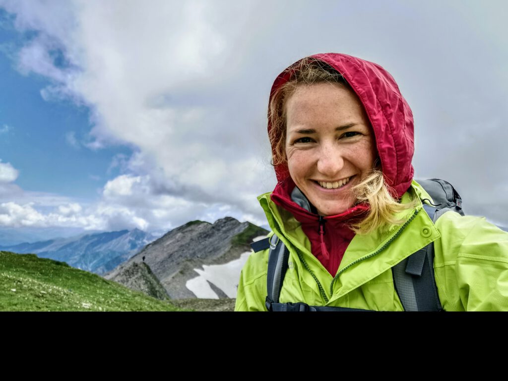 Tipps Traumpfad München Venedig
Andrea mit Regenjacke